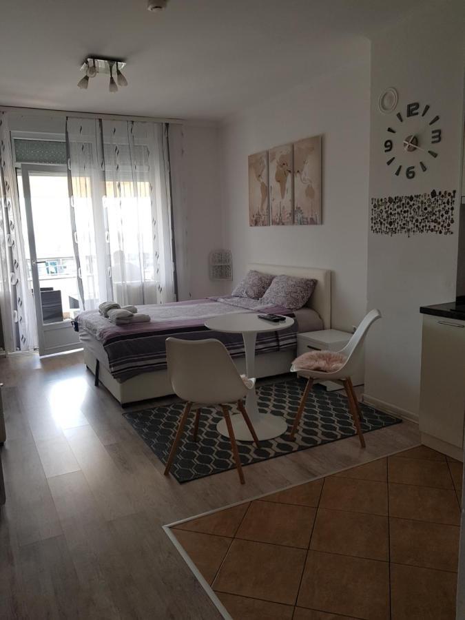 נובי סאד Preziosa Apartment מראה חיצוני תמונה